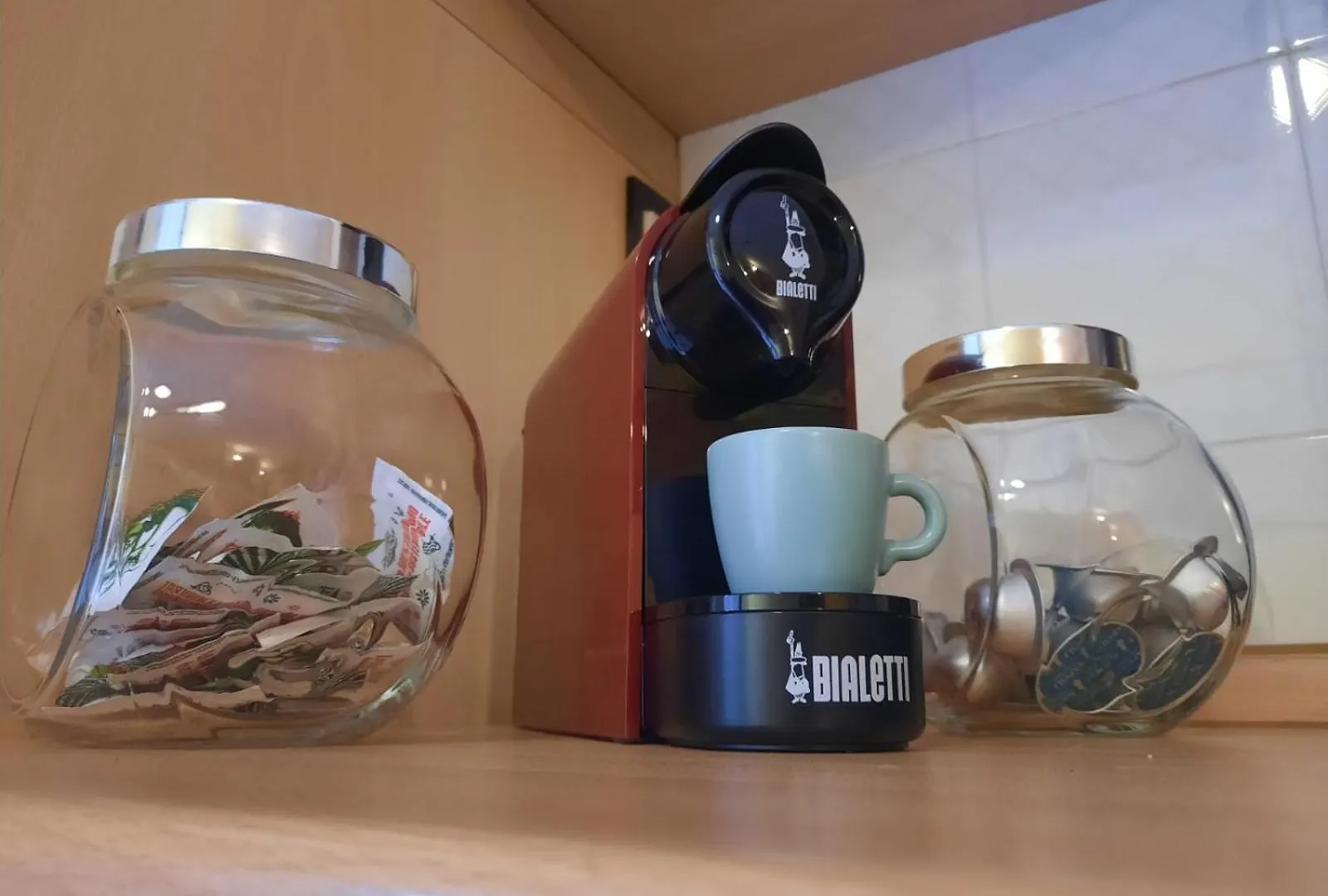 Sweet Home Ampio Bilocale Con Balcone Soleggiato E Posto Auto Le Bratte Ιταλία