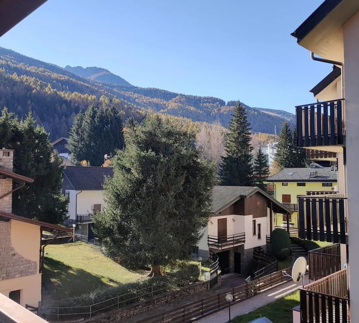 Sweet Home Ampio Bilocale Con Balcone Soleggiato E Posto Auto Le Bratte 0*,