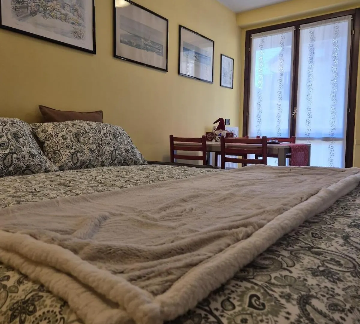 Apartment Sweet Home Ampio Bilocale Con Balcone Soleggiato E Posto Auto Le Bratte